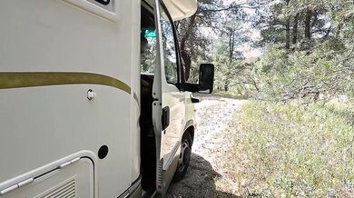 Pomeriggio con moglie tettona esibizionista