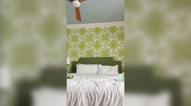 El3na B3rl4to si spoglia nuda in live per i suoi fans