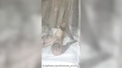 Autoerotismo italiana sul letto