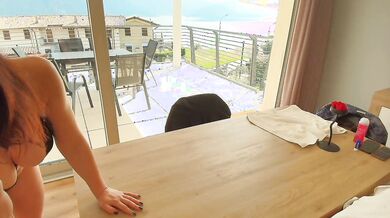 Coppia italiana esibizionista in live