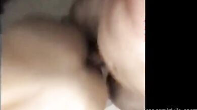 Mo te faccio vedere io ti scopo come una troia