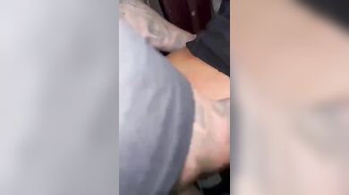 La profumosa sbattuta da due cazzi