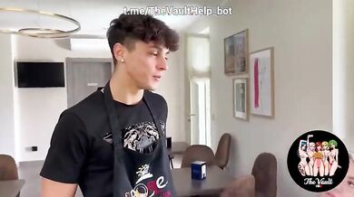 Tre cazzi per due maiale italiane bionde