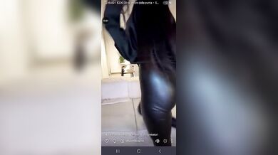 Ve ne faccio fare almeno 4 di seghe ragazzi