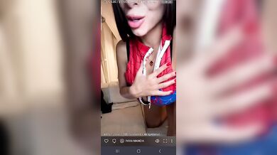 Ve ne faccio fare almeno 4 di seghe ragazzi