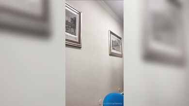 Colloquio di lavoro con scopata e ingoio in ufficio OF