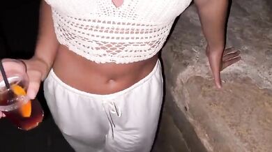 Rimorchia napoletana in discoteca che si porta a casa