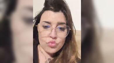 Masturbati piano che si sveglia mia madre