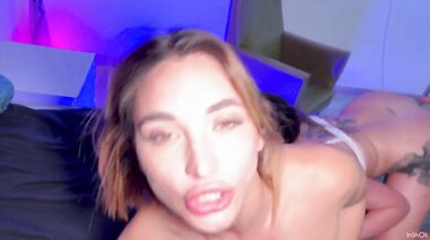 Foursome S4r4 D1amant3 con biondina bisex