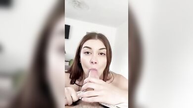 Scopata con la vicina di casa c4l1ppare 20 enne