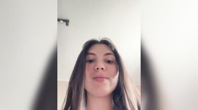 Che belle palle voglio ciucciartelo tutto