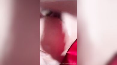 Adora essere trivellat da un cazzo duro