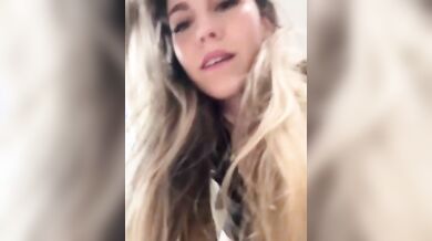 Moracciona italiana fica si masturba in live
