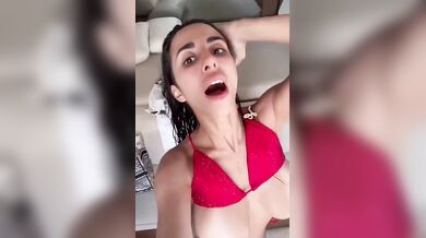 Un gran bel paio di angurie la moracciona