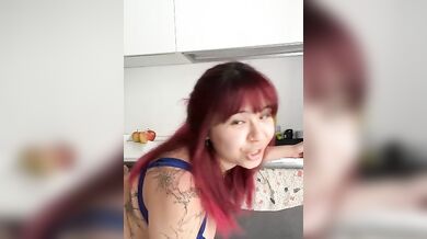 Devo farti un pompino? Te lo faccio amore