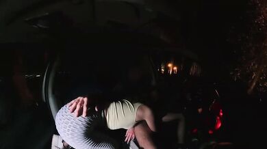 Cazzo amore sto venendo e sta passando un motorino
